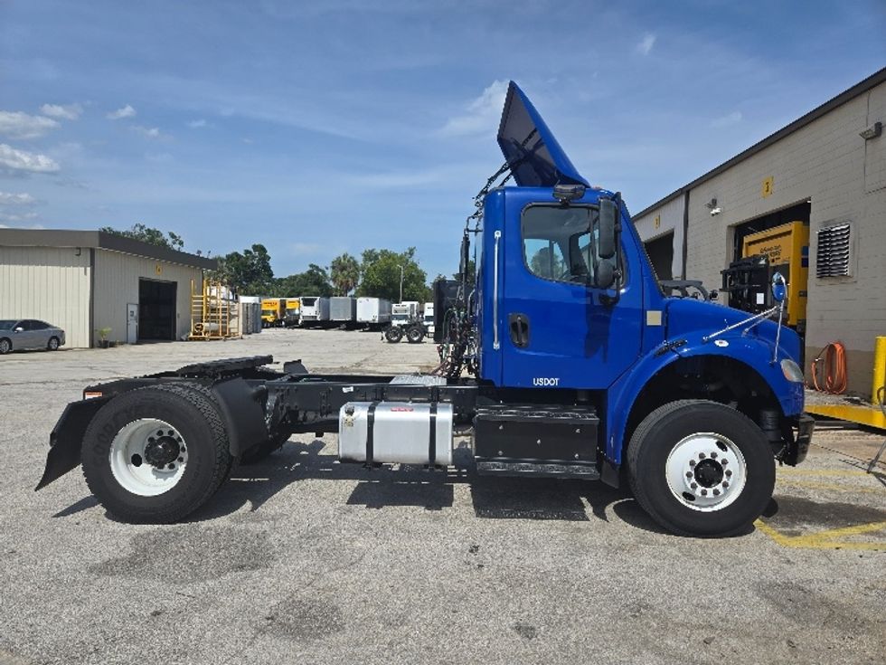 Day Cab Tractor-Heavy Duty Tractors-Freightliner-2020-M2-Tampa-FL-191,747\n\t\tmiles-$ 54,250 - Image 8