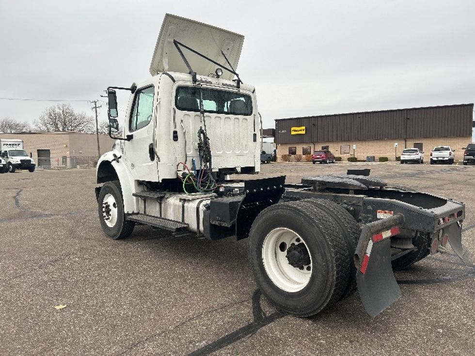 Day Cab Tractor-Heavy Duty Tractors-Freightliner-2020-M2-Warren-MI-172,084\n\t\tmiles-$ 46,750 - Image 5