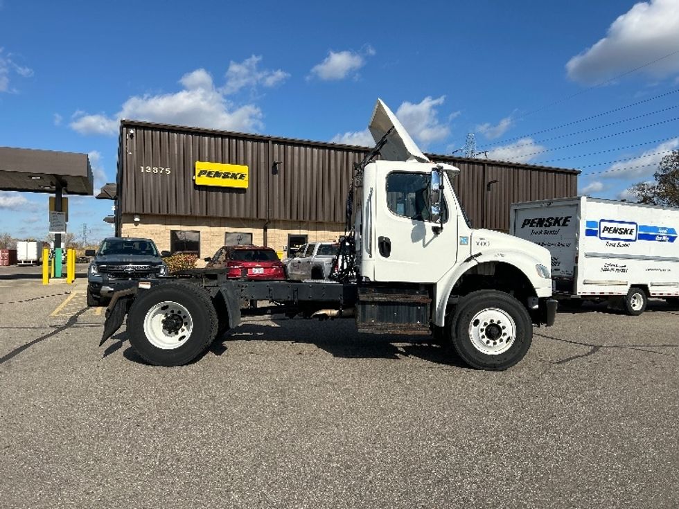 Day Cab Tractor-Heavy Duty Tractors-Freightliner-2020-M2-Warren-MI-187,914\n\t\tmiles-$ 45,750 - Image 8