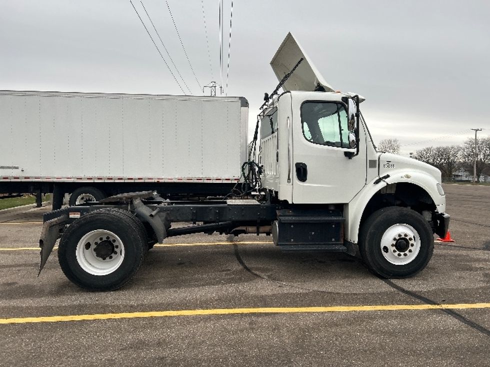 Day Cab Tractor-Heavy Duty Tractors-Freightliner-2020-M2-Warren-MI-310,090\n\t\tmiles-$ 38,000 - Image 8