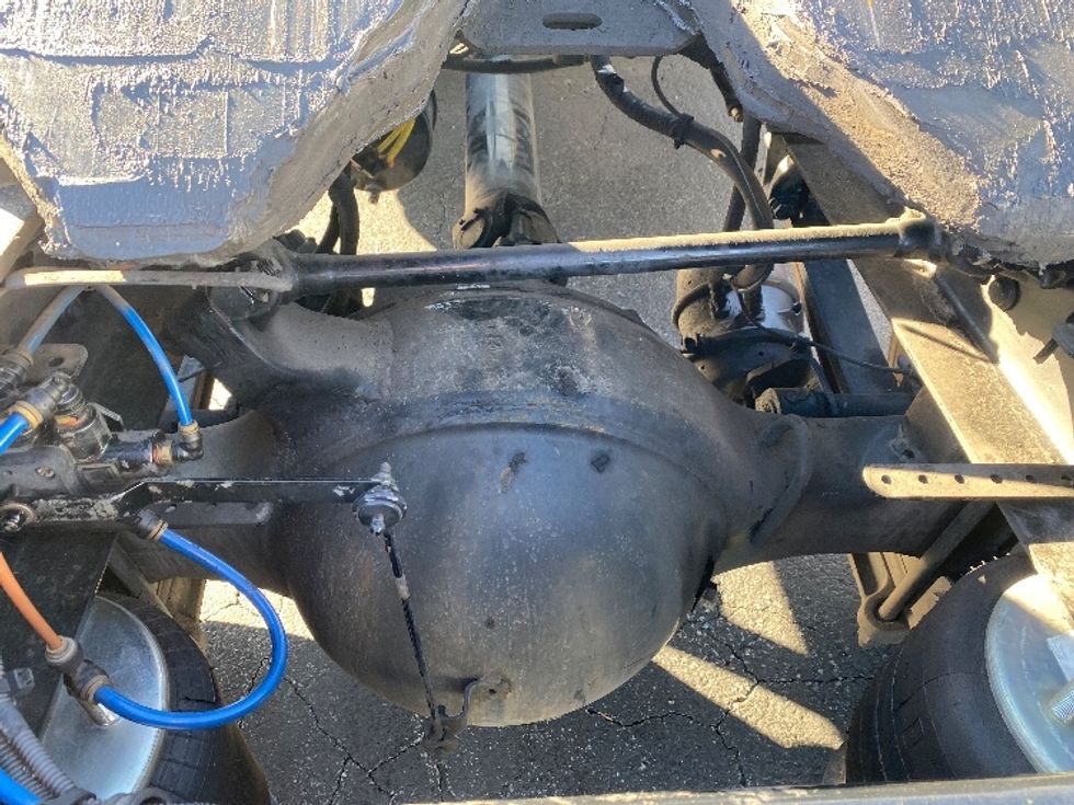 Day Cab Tractor-Heavy Duty Tractors-Freightliner-2020-M211242S-Harrisburg-PA-114,814\n\t\tmiles-$ 36,000 - Image 6