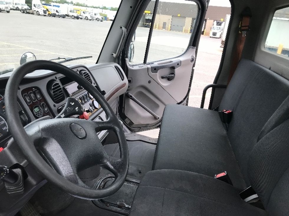 2020 Freightliner M2 112 Medium Duty photo 9