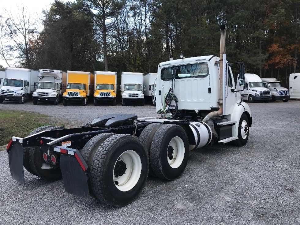 Day Cab Tractor-Heavy Duty Tractors-Freightliner-2020-M211264S-Cleveland-TN-322,430\n\t\tmiles-$ 57,750 - Image 7