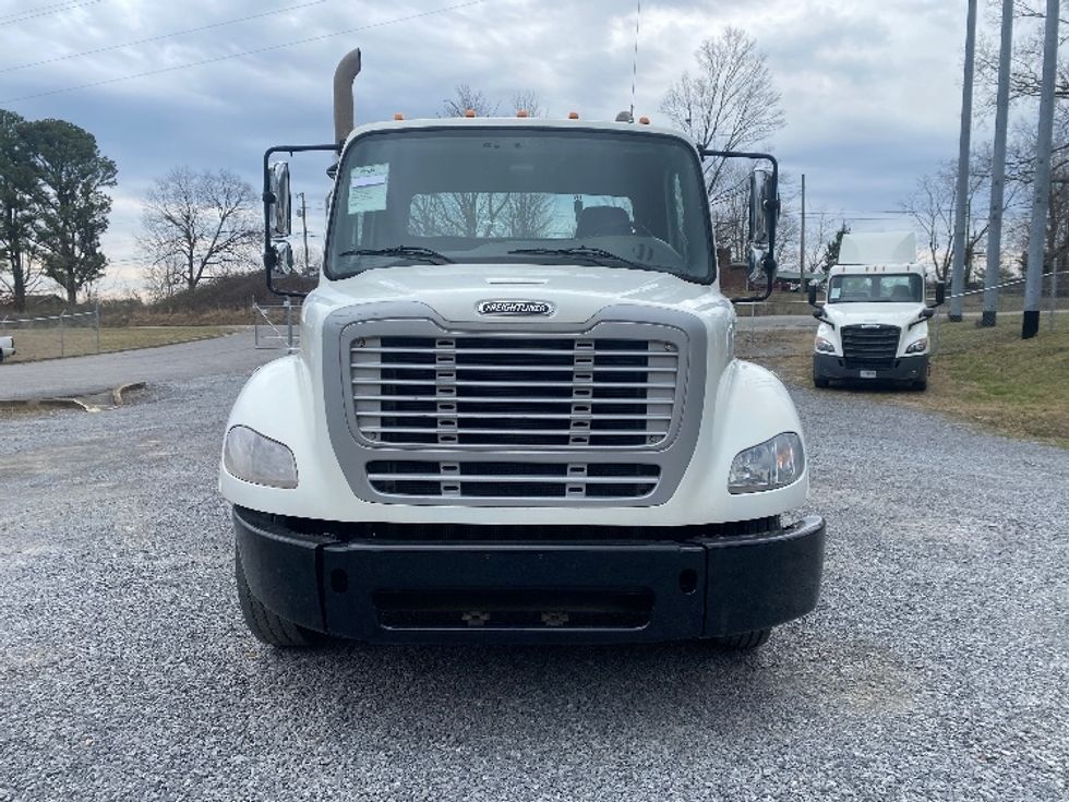 Day Cab Tractor-Heavy Duty Tractors-Freightliner-2020-M211264S-Cleveland-TN-382,814\n\t\tmiles-$ 47,750 - Image 2