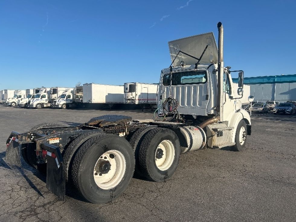Day Cab Tractor-Heavy Duty Tractors-Freightliner-2020-M211264S-Obetz-OH-296,394\n\t\tmiles-$ 44,500 - Image 7