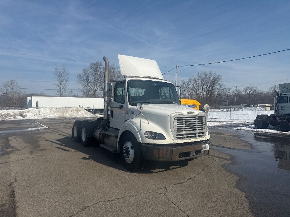 Day Cab Tractor-Heavy Duty Tractors-Freightliner-2020-M211264S-Obetz-OH-368,683\n\t\tmiles-$ 37,750 - Image 1