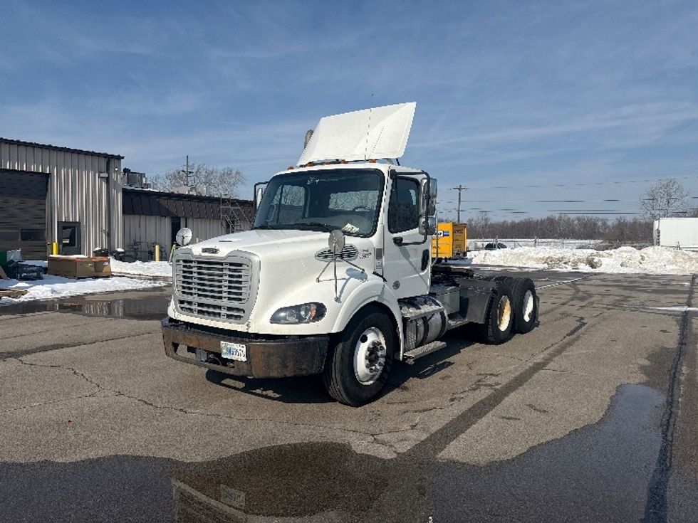 Day Cab Tractor-Heavy Duty Tractors-Freightliner-2020-M211264S-Obetz-OH-368,683\n\t\tmiles-$ 37,750 - Image 3