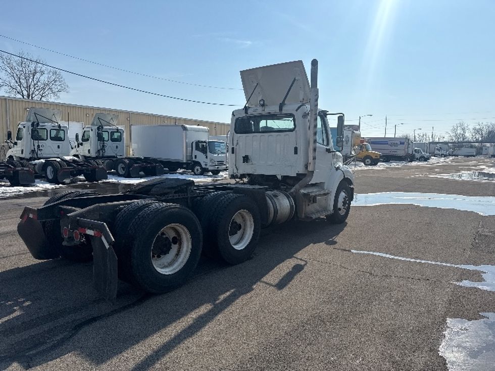 Day Cab Tractor-Heavy Duty Tractors-Freightliner-2020-M211264S-Obetz-OH-368,683\n\t\tmiles-$ 37,750 - Image 7