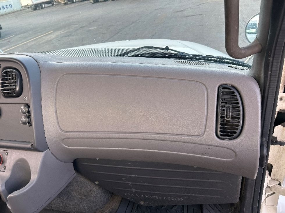 Day Cab Tractor-Heavy Duty Tractors-Freightliner-2020-M211264S-Obetz-OH-428,631\n\t\tmiles-$ 37,000 - Image 13