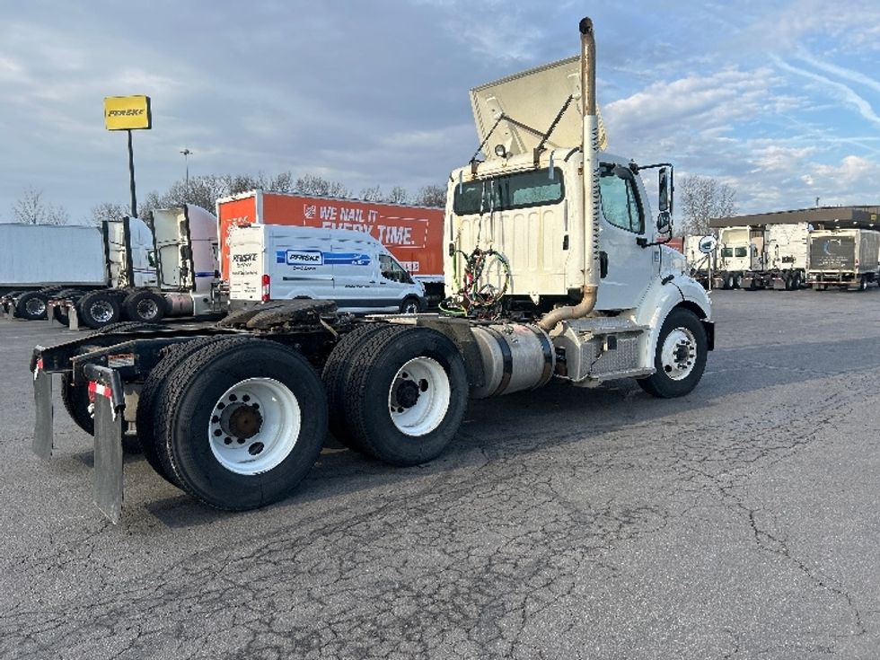 Day Cab Tractor-Heavy Duty Tractors-Freightliner-2020-M211264S-Obetz-OH-428,631\n\t\tmiles-$ 37,000 - Image 7