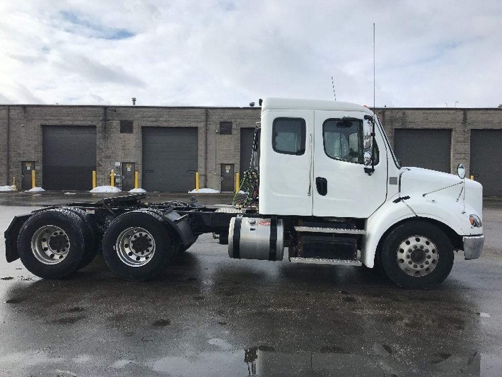 Day Cab Tractor-Heavy Duty Tractors-Freightliner-2020-M211264S-Pewaukee-WI-73,566\n\t\tmiles-$ 60,000 - Image 8