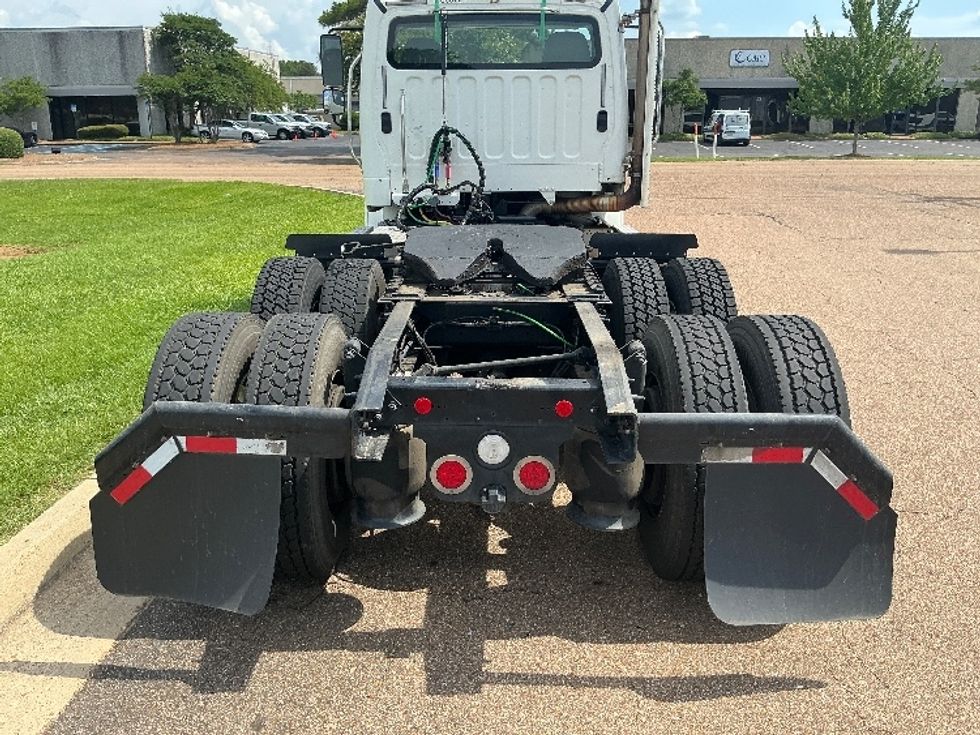 Day Cab Tractor-Heavy Duty Tractors-Freightliner-2020-M211264S-Richland-MS-169,874\n\t\tmiles-$ 53,000 - Image 6