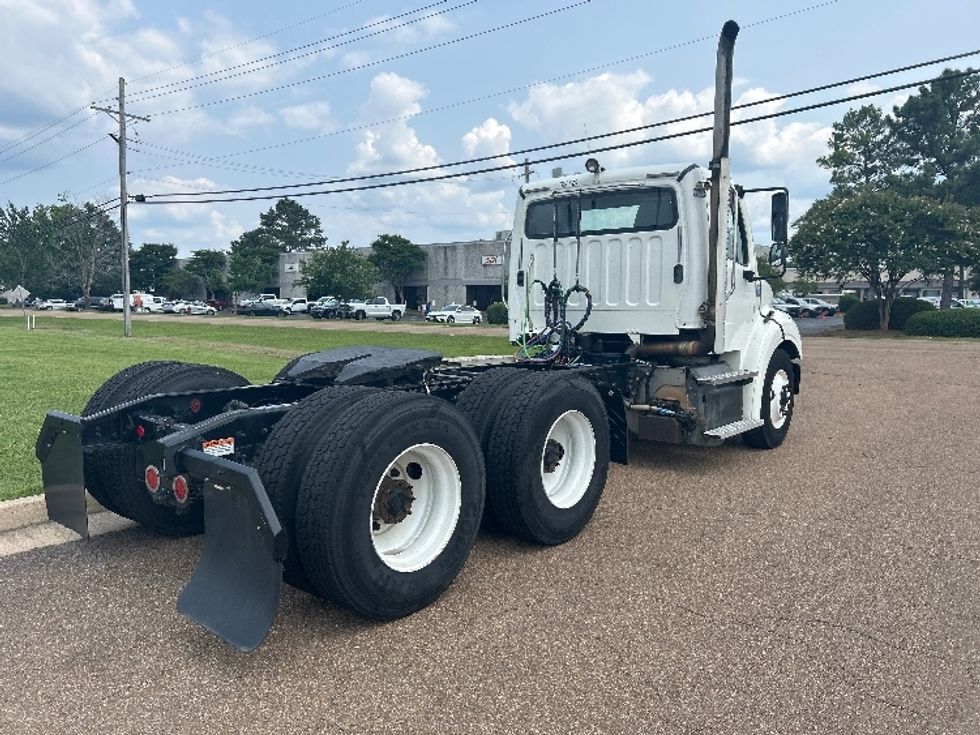 Day Cab Tractor-Heavy Duty Tractors-Freightliner-2020-M211264S-Richland-MS-229,660\n\t\tmiles-$ 49,500 - Image 7
