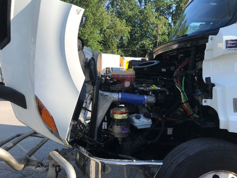 Day Cab Tractor-Heavy Duty Tractors-Freightliner-2020-T11642ST-Asheville-NC-463,802\n\t\tmiles-$ 38,750 - Image 16