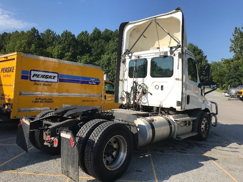 Day Cab Tractor-Heavy Duty Tractors-Freightliner-2020-T11642ST-Asheville-NC-463,802\n\t\tmiles-$ 38,750 - Image 7