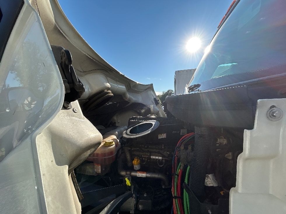 Day Cab Tractor-Heavy Duty Tractors-Freightliner-2020-T11642ST-Atlanta (Conyers)-GA-491,741\n\t\tmiles-$ 33,750 - Image 16