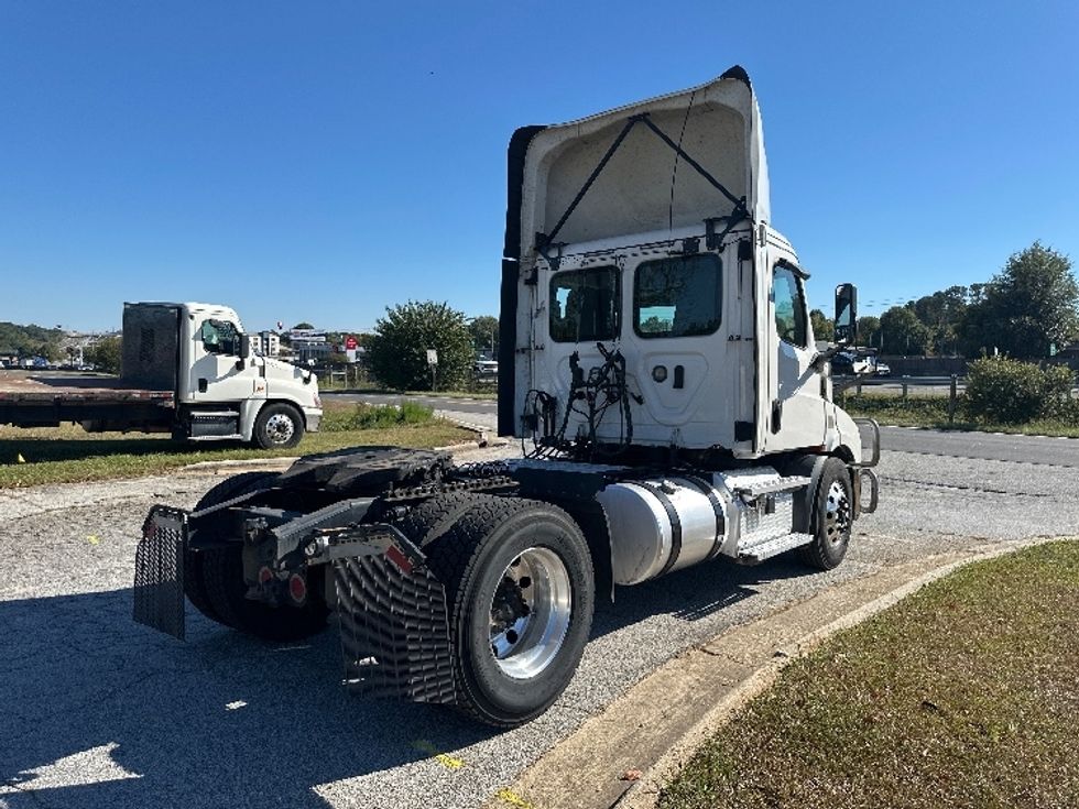 Day Cab Tractor-Heavy Duty Tractors-Freightliner-2020-T11642ST-Atlanta (Conyers)-GA-491,741\n\t\tmiles-$ 33,750 - Image 7