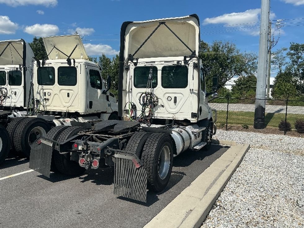 Day Cab Tractor-Heavy Duty Tractors-Freightliner-2020-T11642ST-Atlanta (Forest Park)-GA-677,494\n\t\tmiles-$ 24,000 - Image 7