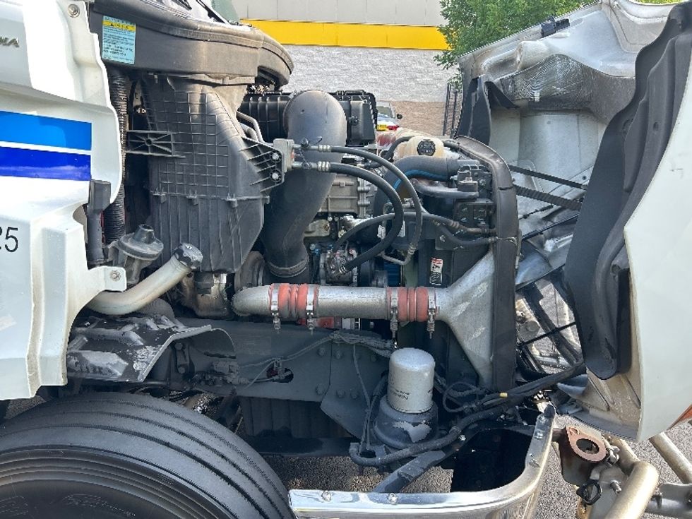 Day Cab Tractor-Heavy Duty Tractors-Freightliner-2020-T11642ST-Atlanta-GA-599,805\n\t\tmiles-$ 28,000 - Image 15