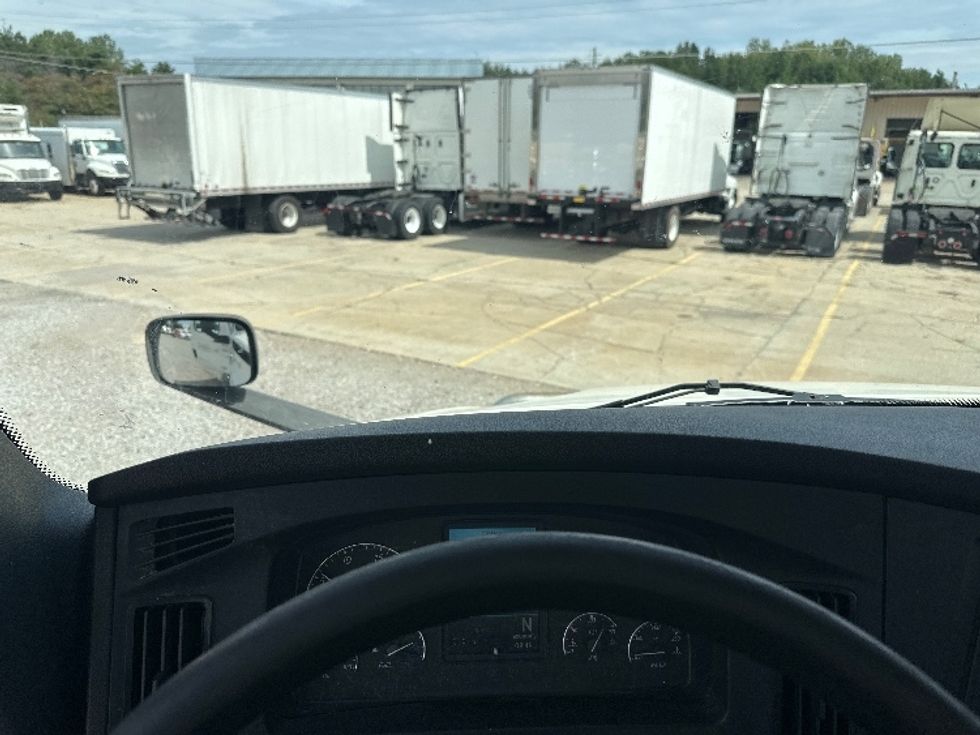 Day Cab Tractor-Heavy Duty Tractors-Freightliner-2020-T11642ST-Birmingham-AL-487,872\n\t\tmiles-$ 37,000 - Image 11