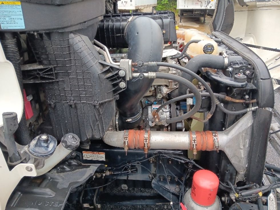 Day Cab Tractor-Heavy Duty Tractors-Freightliner-2020-T11642ST-Cleveland-TN-685,092\n\t\tmiles-$ 25,500 - Image 15