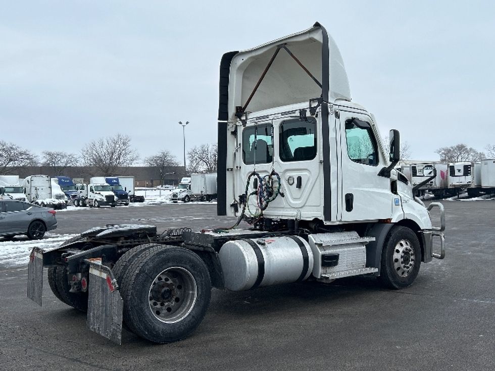 Day Cab Tractor-Heavy Duty Tractors-Freightliner-2020-T11642ST-East Chicago-IN-252,290\n\t\tmiles-$ 41,750 - Image 7