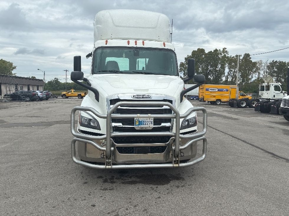 Day Cab Tractor-Heavy Duty Tractors-Freightliner-2020-T11642ST-East Chicago-IN-607,250\n\t\tmiles-$ 24,000 - Image 2