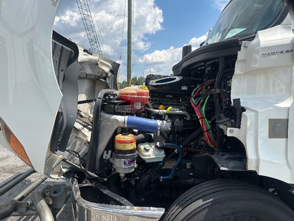 Day Cab Tractor-Heavy Duty Tractors-Freightliner-2020-T11642ST-Forest Park-GA-539,460\n\t\tmiles-$ 29,750 - Image 16