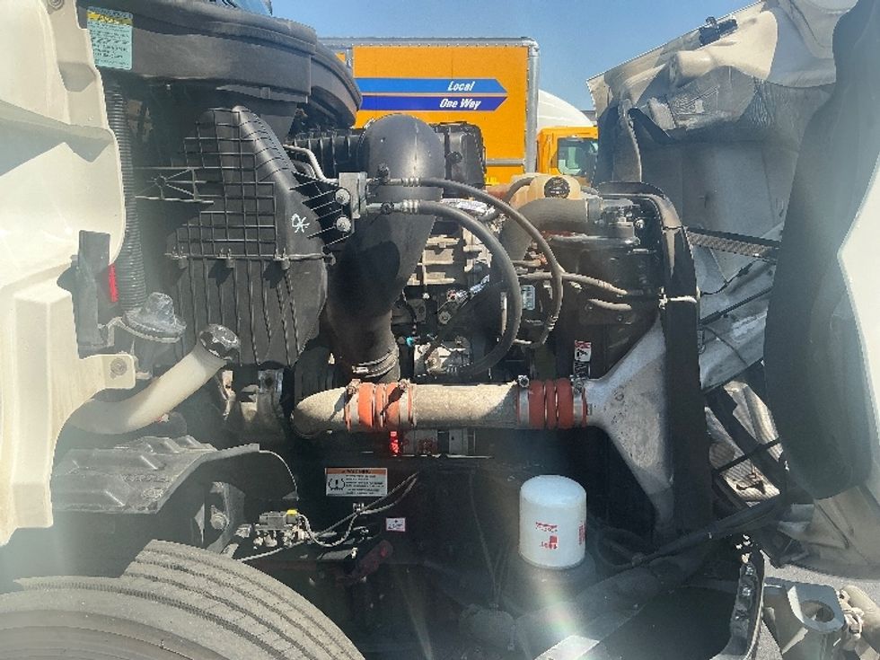 Day Cab Tractor-Heavy Duty Tractors-Freightliner-2020-T11642ST-Forest Park-GA-691,788\n\t\tmiles-$ 20,750 - Image 15