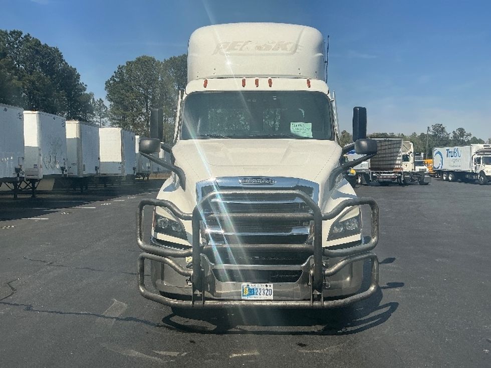 Day Cab Tractor-Heavy Duty Tractors-Freightliner-2020-T11642ST-Forest Park-GA-691,788\n\t\tmiles-$ 20,750 - Image 2