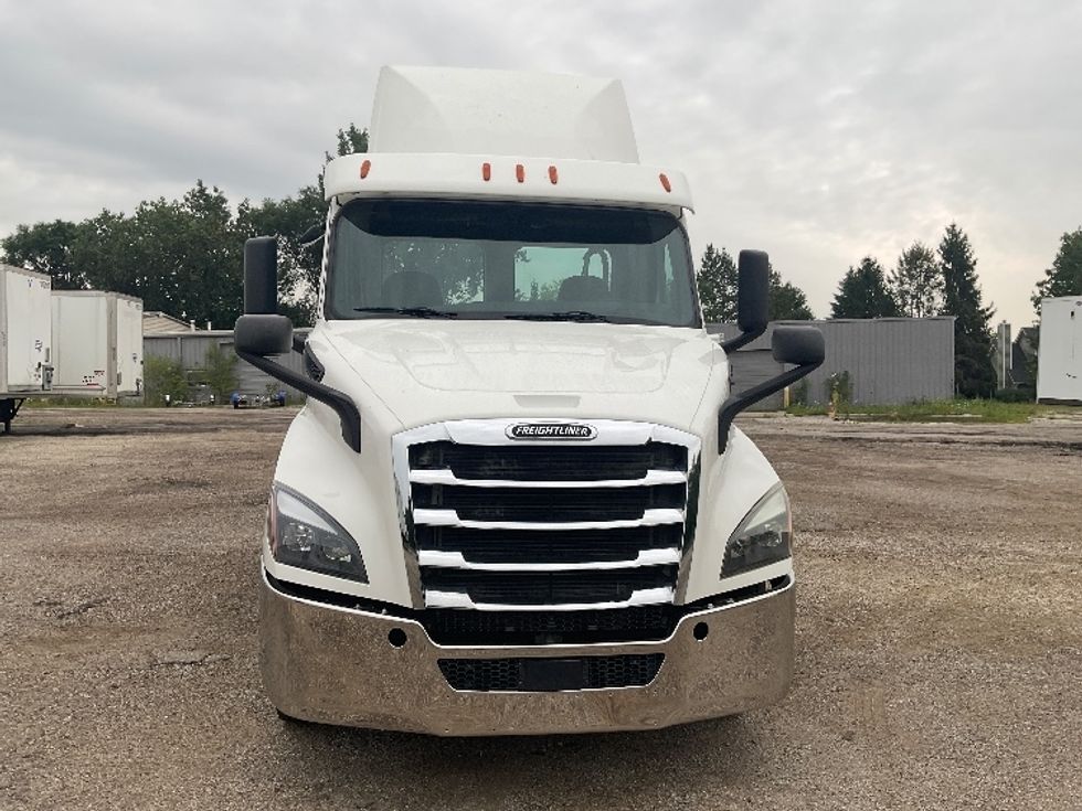 Day Cab Tractor-Heavy Duty Tractors-Freightliner-2020-T11642ST-La Porte-IN-172,746\n\t\tmiles-$ 47,250 - Image 2