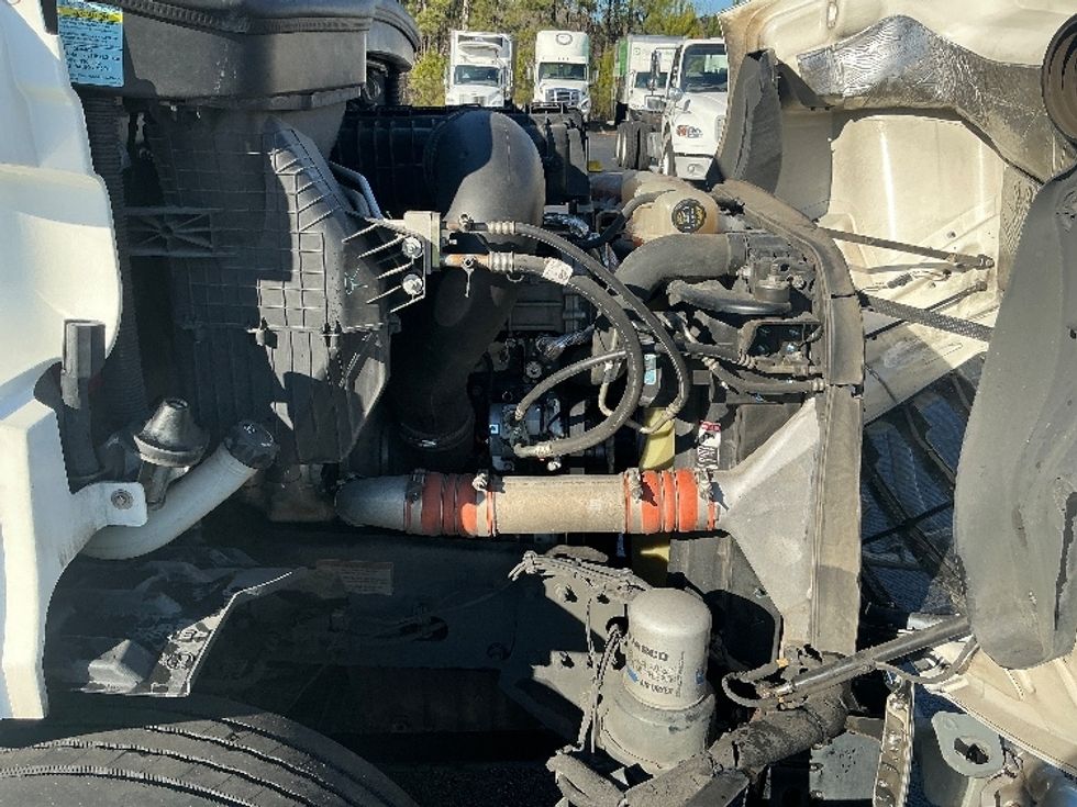 Day Cab Tractor-Heavy Duty Tractors-Freightliner-2020-T11642ST-Lithia Springs-GA-571,788\n\t\tmiles-$ 26,500 - Image 15