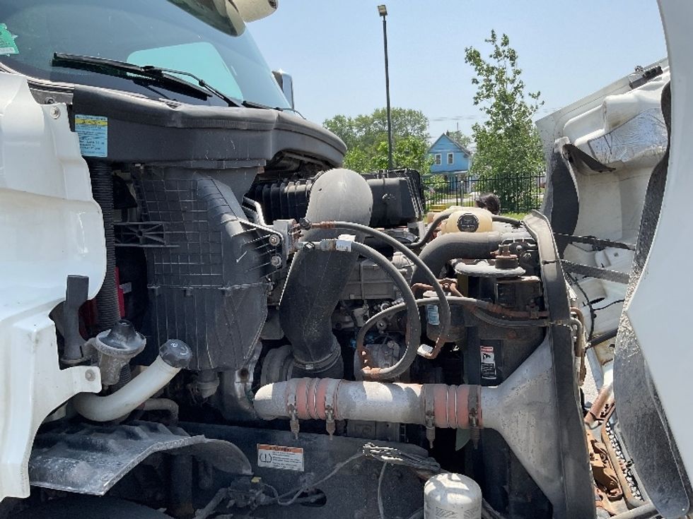 Day Cab Tractor-Heavy Duty Tractors-Freightliner-2020-T11642ST-Rochester-NY-259,459\n\t\tmiles-$ 45,000 - Image 15