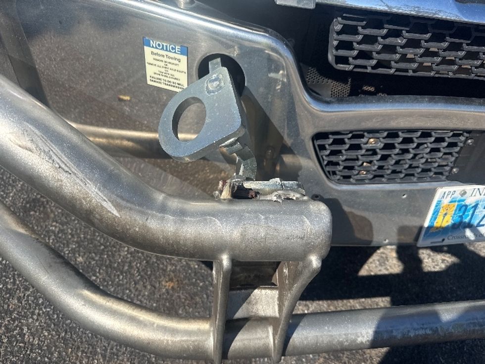 Day Cab Tractor-Heavy Duty Tractors-Freightliner-2020-T11642ST-West Columbia-SC-490,412\n\t\tmiles-$ 33,750 - Image 20