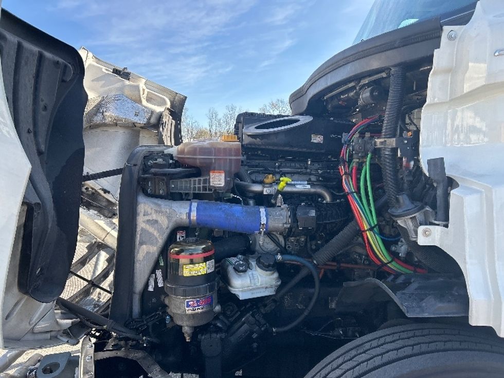 Day Cab Tractor-Heavy Duty Tractors-Freightliner-2020-T11642ST-West Columbia-SC-537,372\n\t\tmiles-$ 30,000 - Image 16