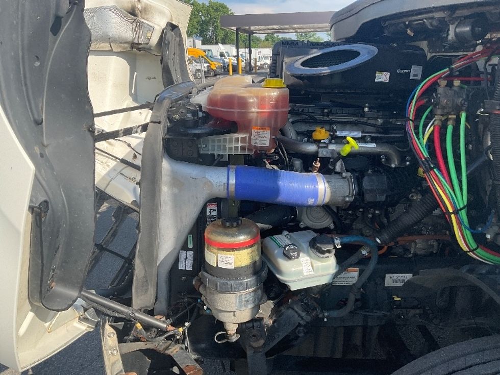 Day Cab Tractor-Heavy Duty Tractors-Freightliner-2020-T11664ST-Albany-NY-199,689\n\t\tmiles-$ 56,250 - Image 16