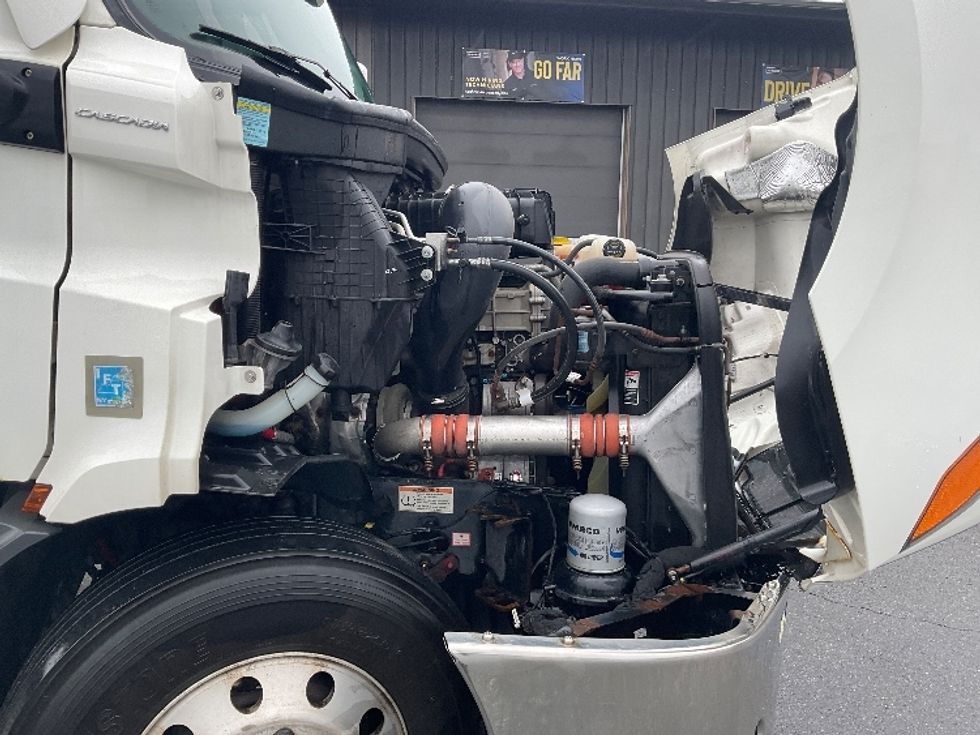 Day Cab Tractor-Heavy Duty Tractors-Freightliner-2020-T11664ST-Albany-NY-243,586\n\t\tmiles-$ 53,750 - Image 15