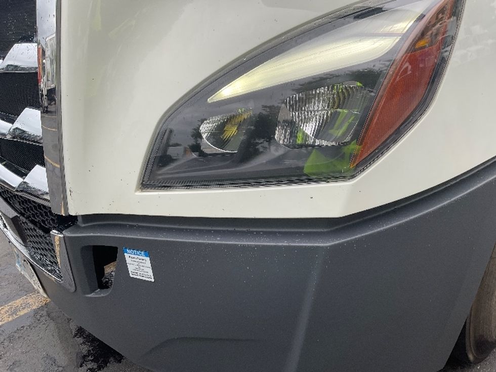 Day Cab Tractor-Heavy Duty Tractors-Freightliner-2020-T11664ST-Albany-NY-503,572\n\t\tmiles-$ 35,250 - Image 20