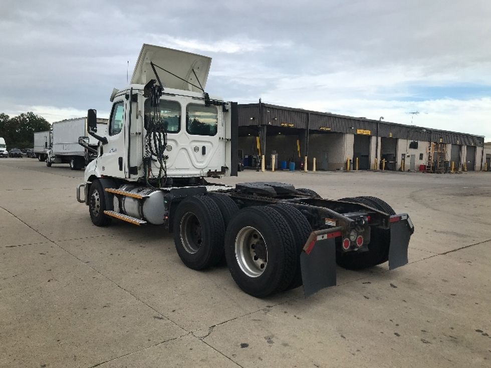 Day Cab Tractor-Heavy Duty Tractors-Freightliner-2020-T11664ST-Allen Park-MI-257,236\n\t\tmiles-$ 50,500 - Image 5