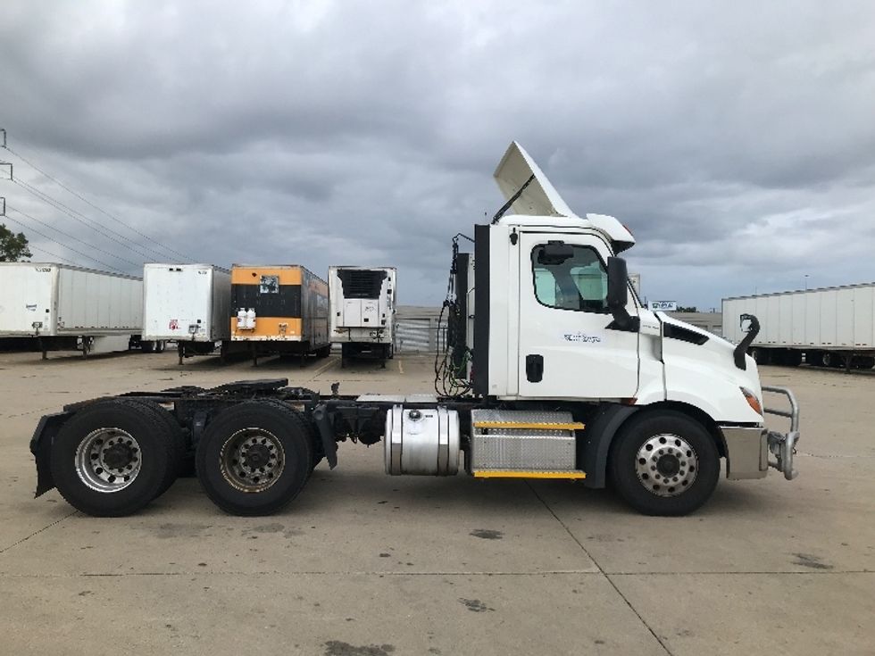 Day Cab Tractor-Heavy Duty Tractors-Freightliner-2020-T11664ST-Allen Park-MI-257,236\n\t\tmiles-$ 50,500 - Image 8