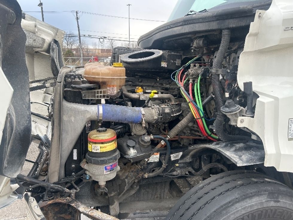 Day Cab Tractor-Heavy Duty Tractors-Freightliner-2020-T11664ST-Allen Park-MI-307,486\n\t\tmiles-$ 50,000 - Image 16