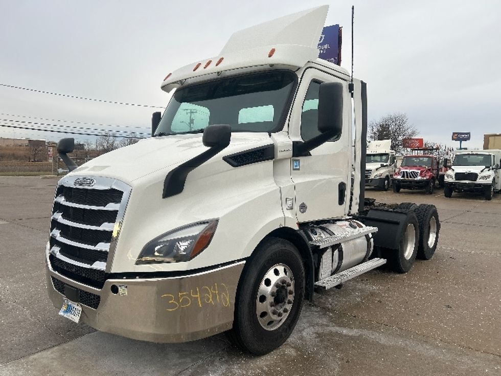 Day Cab Tractor-Heavy Duty Tractors-Freightliner-2020-T11664ST-Allen Park-MI-307,486\n\t\tmiles-$ 50,000 - Image 3