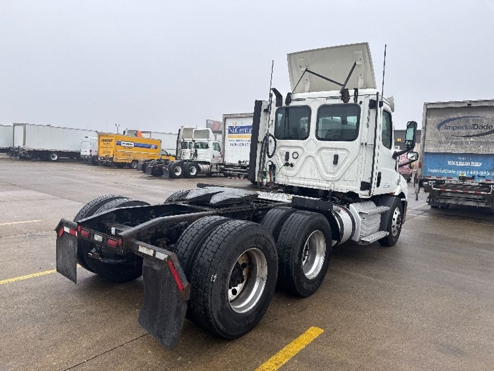 Day Cab Tractor-Heavy Duty Tractors-Freightliner-2020-T11664ST-Allen Park-MI-398,400\n\t\tmiles-$ 44,500 - Image 7
