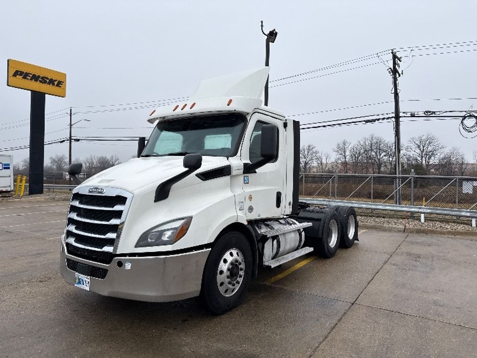 Day Cab Tractor-Heavy Duty Tractors-Freightliner-2020-T11664ST-Allen Park-MI-465,771\n\t\tmiles-$ 41,250 - Image 3