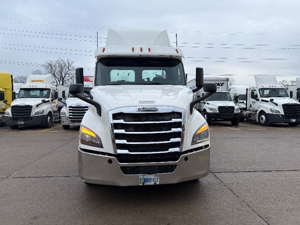 Day Cab Tractor-Heavy Duty Tractors-Freightliner-2020-T11664ST-Allen Park-MI-478,532\n\t\tmiles-$ 41,500 - Image 2