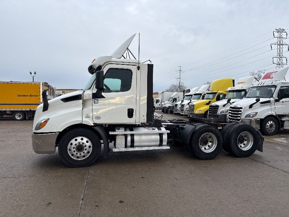 Day Cab Tractor-Heavy Duty Tractors-Freightliner-2020-T11664ST-Allen Park-MI-478,532\n\t\tmiles-$ 41,500 - Image 4