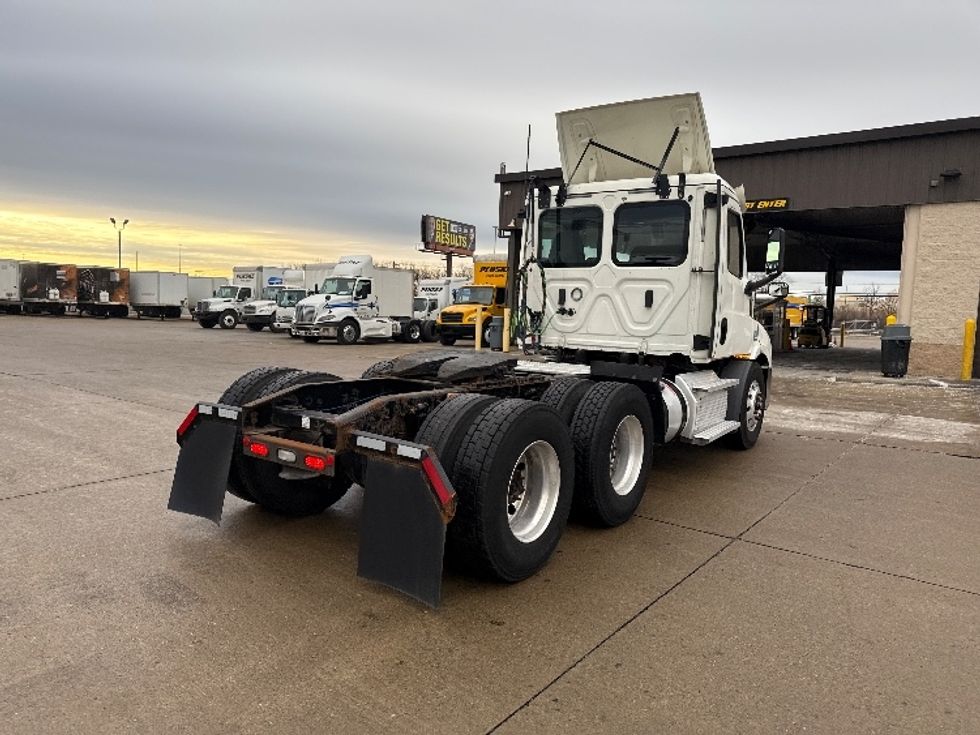 Day Cab Tractor-Heavy Duty Tractors-Freightliner-2020-T11664ST-Allen Park-MI-493,356\n\t\tmiles-$ 40,750 - Image 7