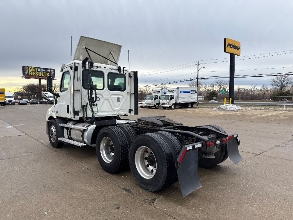 Day Cab Tractor-Heavy Duty Tractors-Freightliner-2020-T11664ST-Allen Park-MI-500,690\n\t\tmiles-$ 40,000 - Image 5