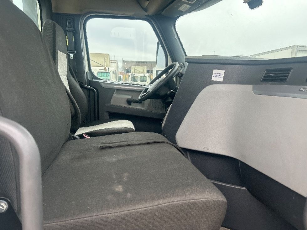 Day Cab Tractor-Heavy Duty Tractors-Freightliner-2020-T11664ST-Allen Park-MI-532,500\n\t\tmiles-$ 36,000 - Image 14