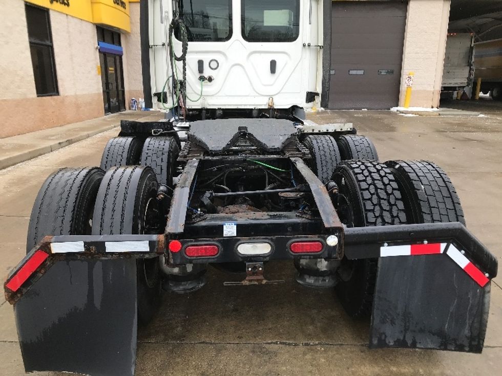 Day Cab Tractor-Heavy Duty Tractors-Freightliner-2020-T11664ST-Allen Park-MI-583,842\n\t\tmiles-$ 31,000 - Image 6